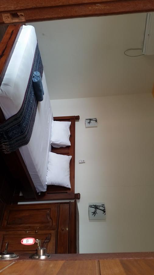 Kuta Bay Homestay Buitenkant foto
